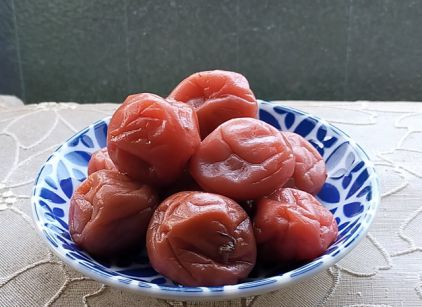 見ると唾液が出る梅干し