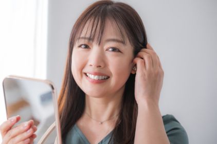 きれいな歯をした女性_01